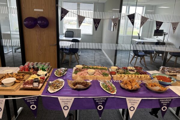 IMG_3035 Buffet at work